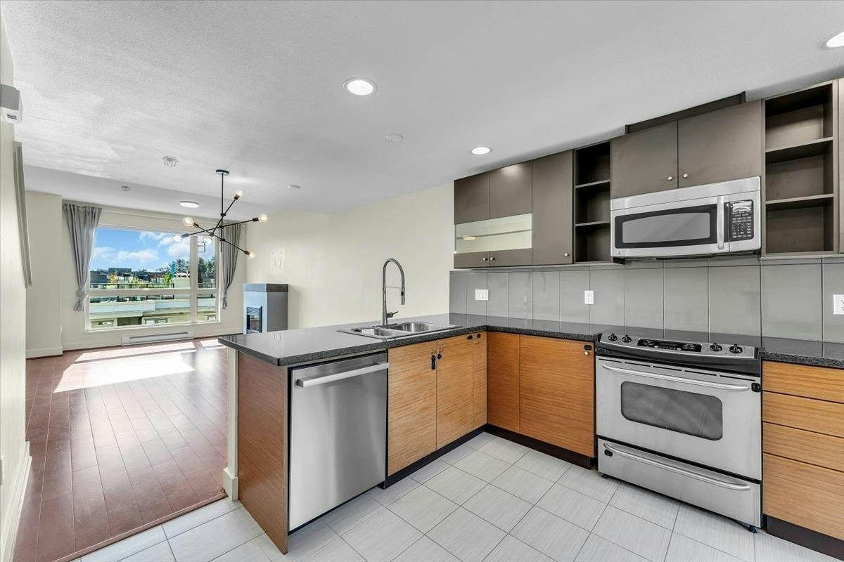 64-728 W 14th Street, North Vancouver, BC, V7M 0A8 - 13