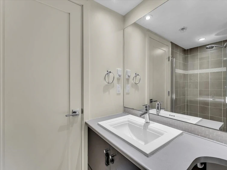 64-728 W 14th Street, North Vancouver, BC, V7M 0A8 - 22