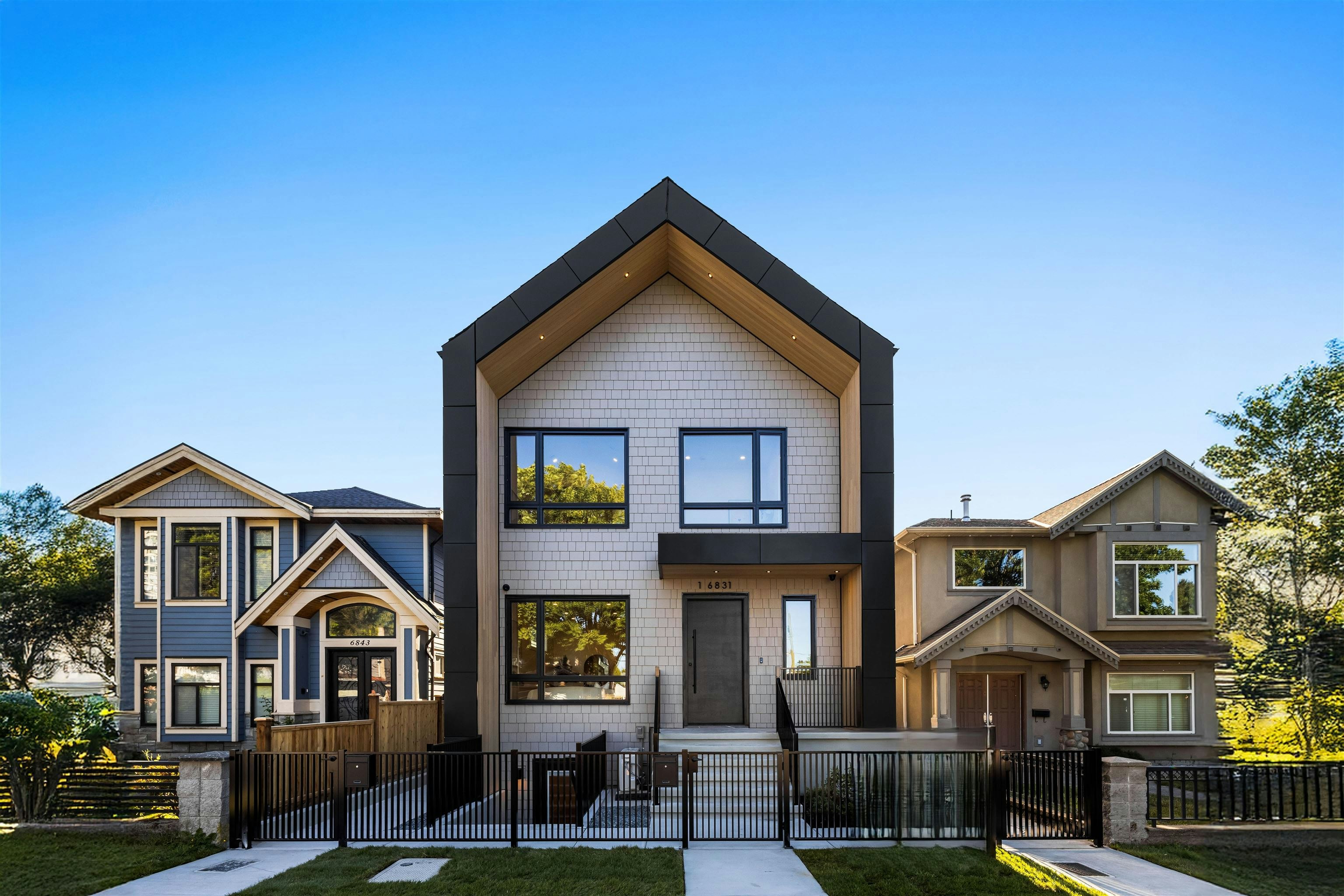 2-6831 Salisbury Avenue, Burnaby, BC, V5E 2Z4