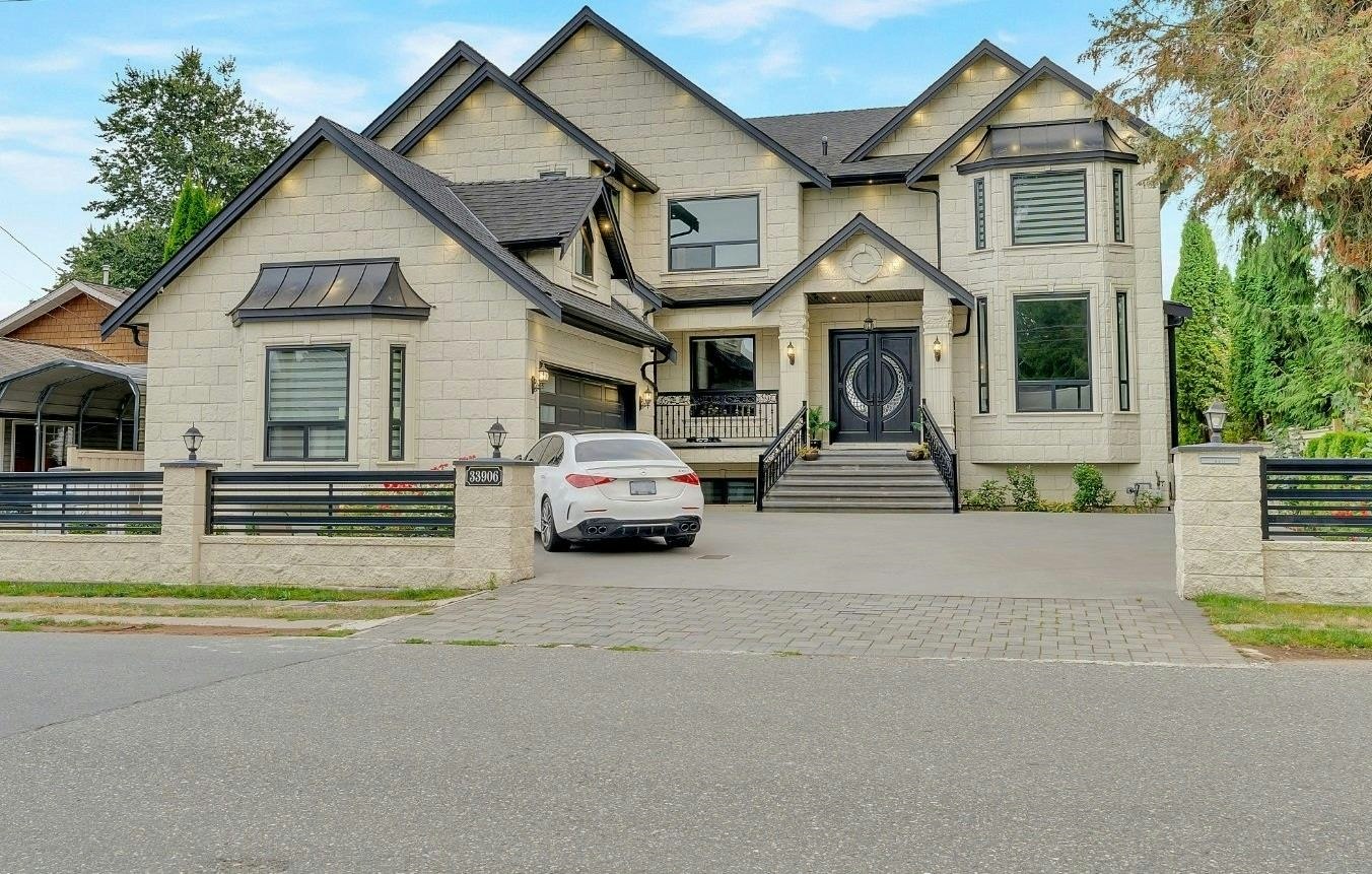 33906 Victory Boulevard, Abbotsford, BC, V2S 1S6