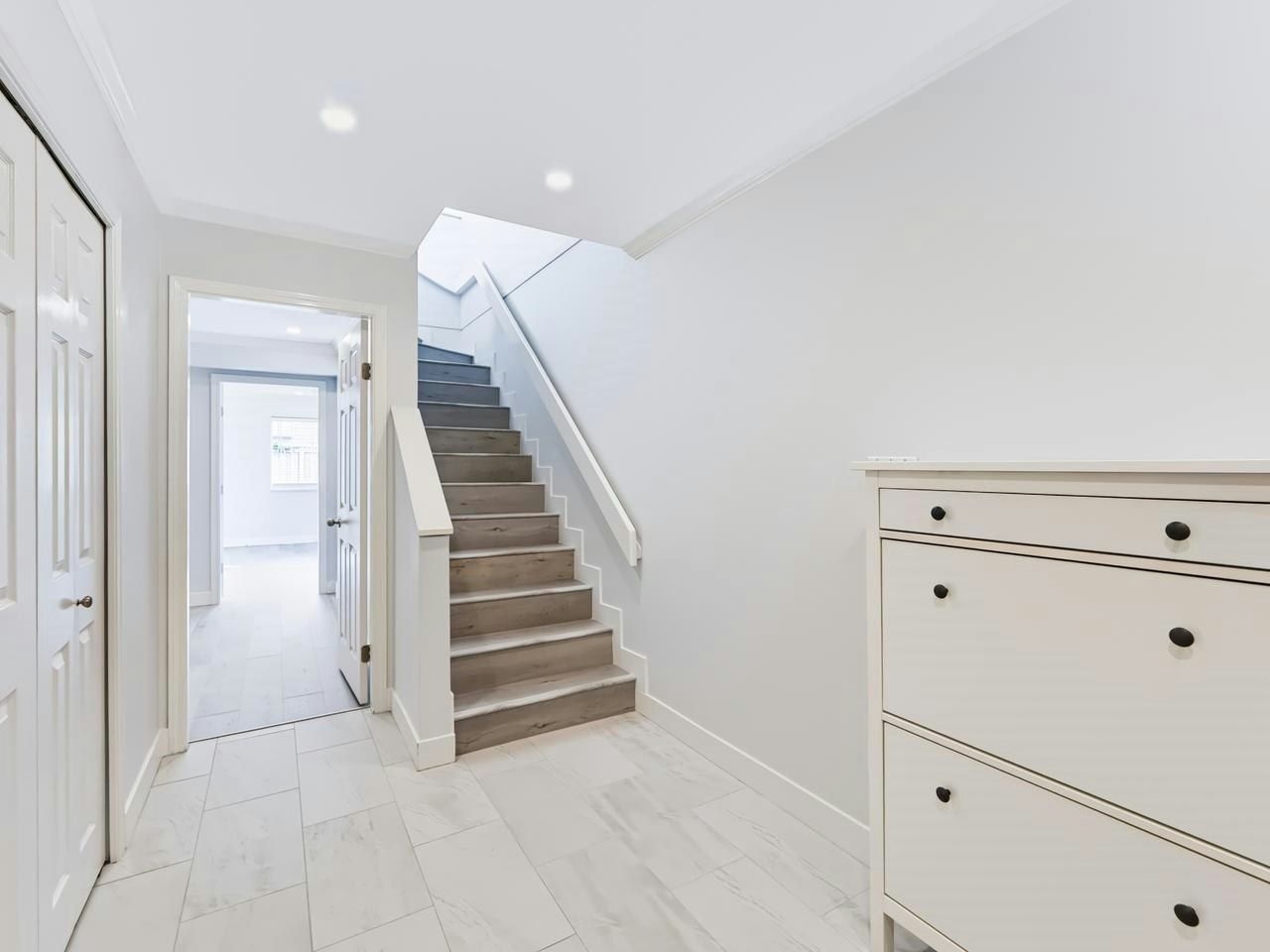 34-7040 Williams Road - 4
