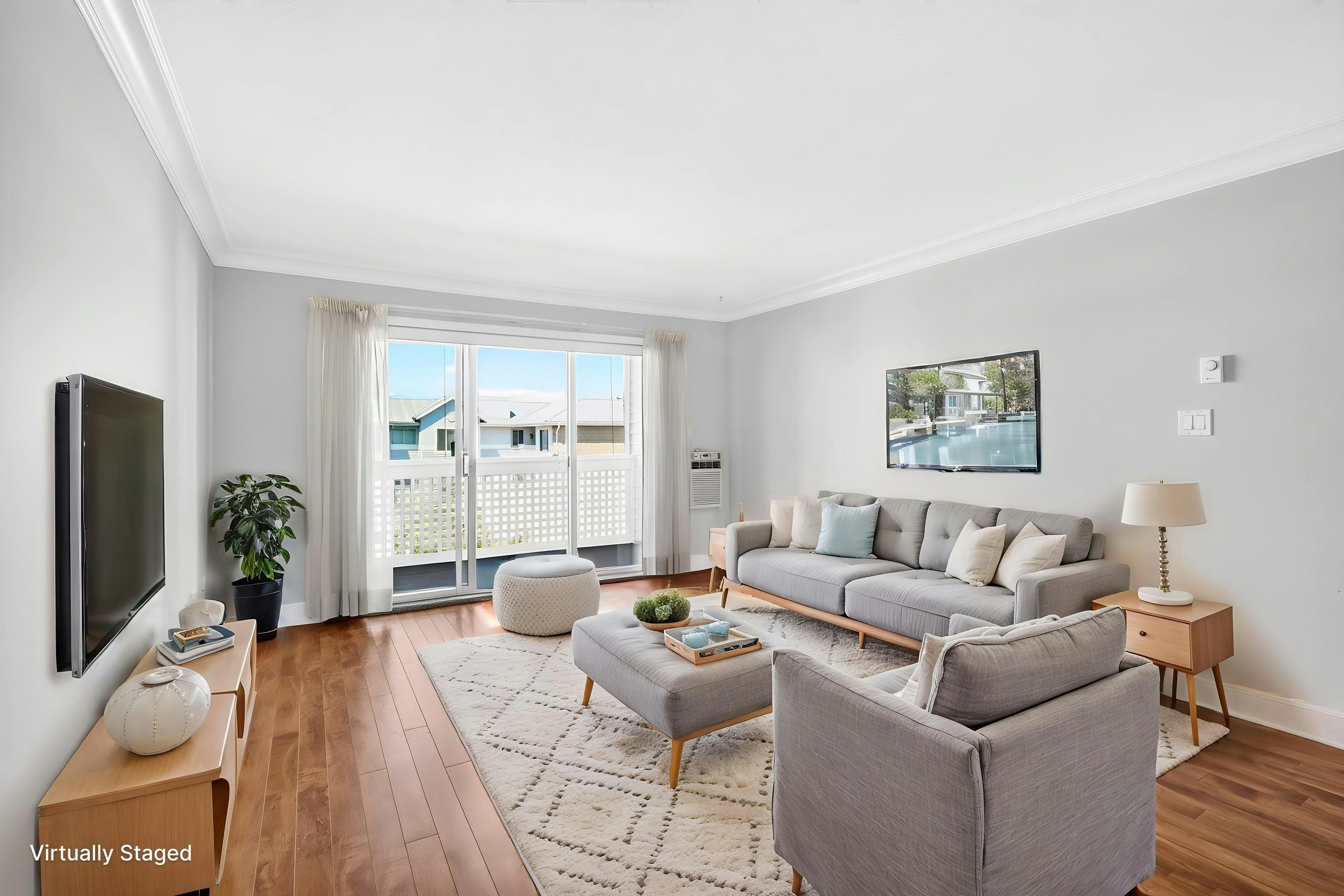 311-32833 Landeau Place - 5
