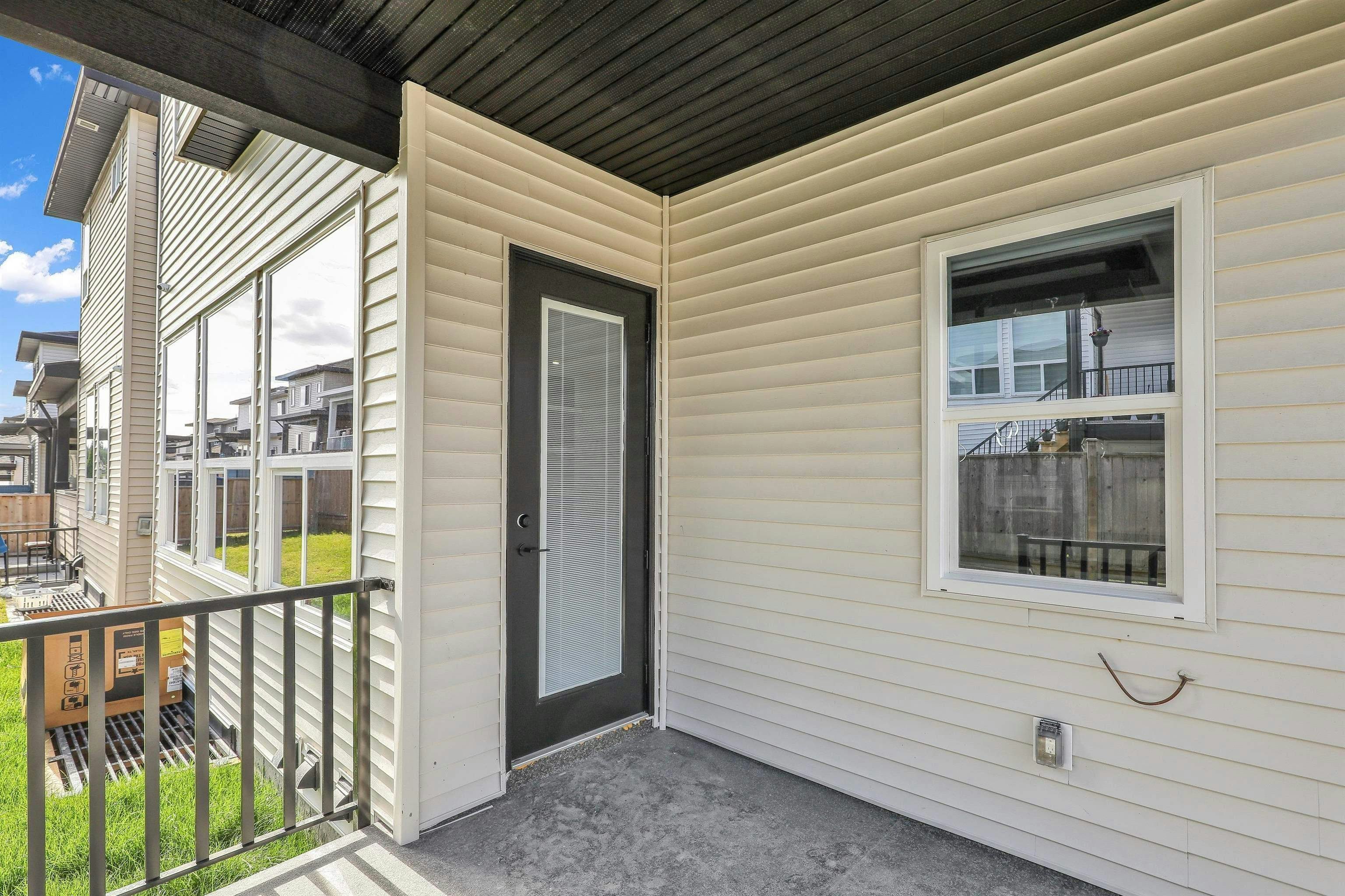14750 62a Avenue, Surrey, BC, V3S 6N4 - 35