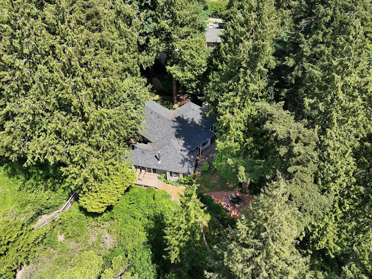 7647 Eureka Place, Halfmoon Bay, BC, V7Z 1A1 - 36
