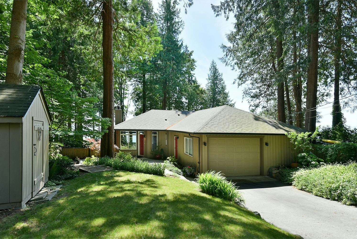 7647 Eureka Place, Halfmoon Bay, BC, V7Z 1A1 - 33