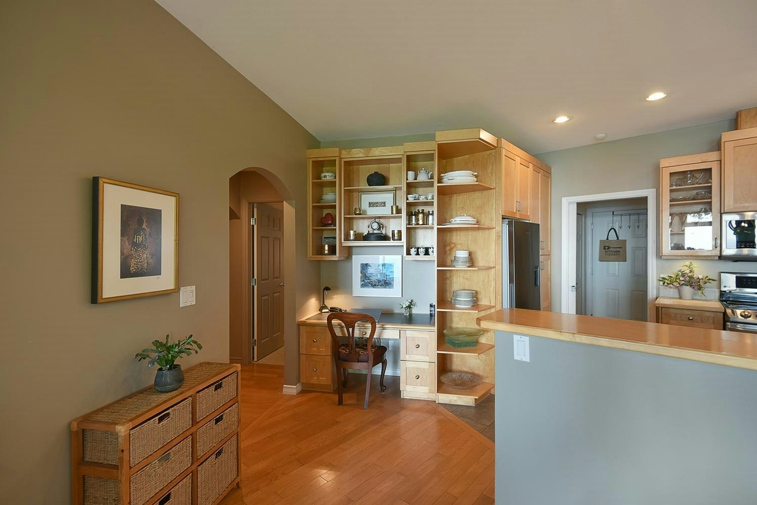 7647 Eureka Place, Halfmoon Bay, BC, V7Z 1A1 - 8
