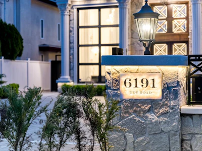 6191 Udy Road - 3