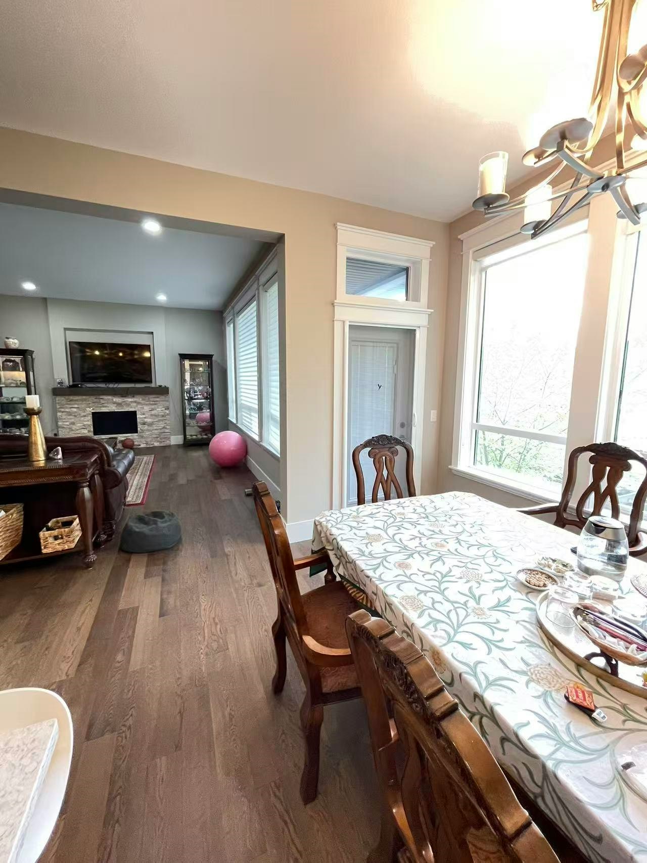 3000 Helc Place, Surrey, BC, V3Z 0C7 - 4
