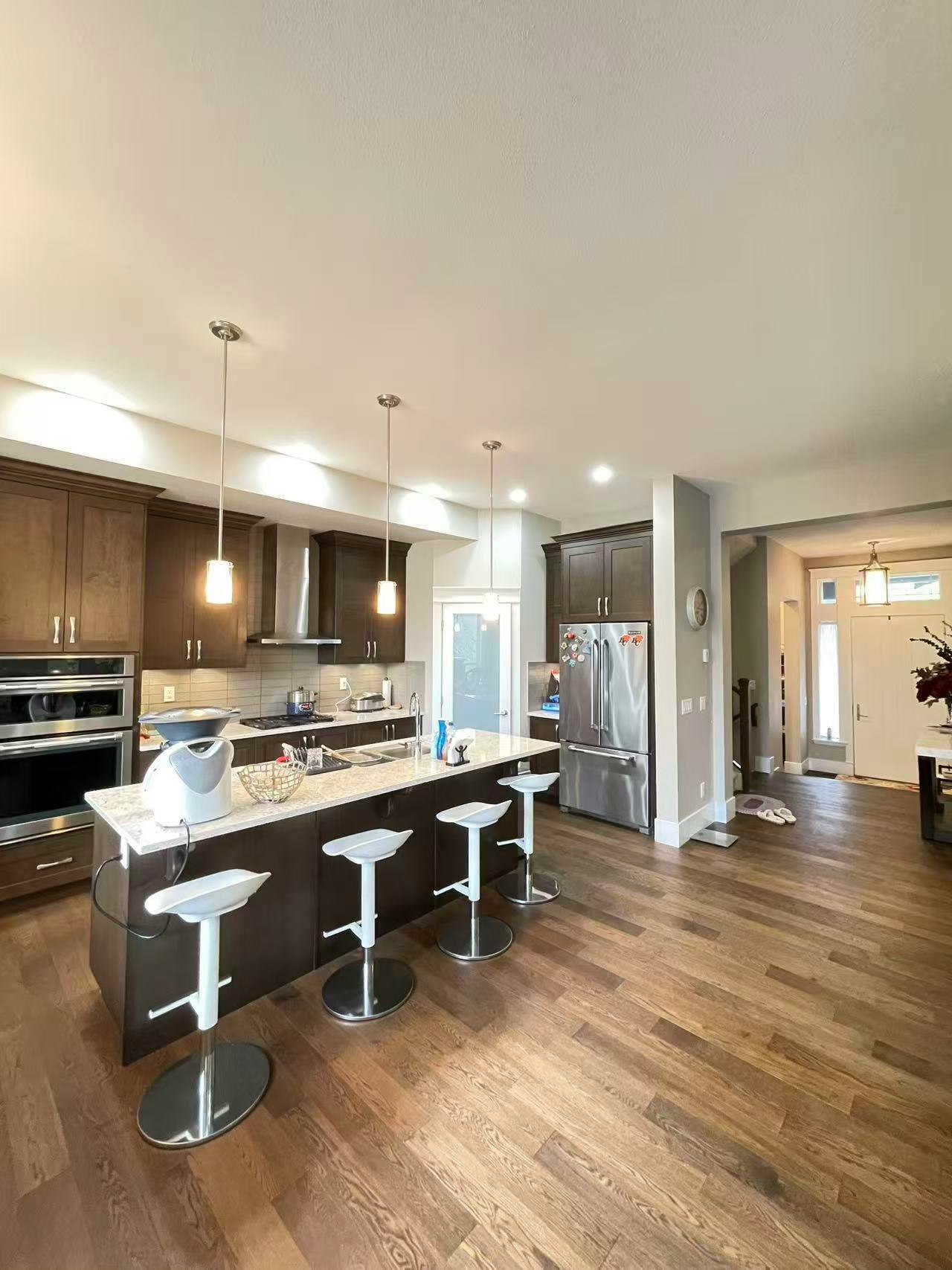 3000 Helc Place, Surrey, BC, V3Z 0C7 - 2