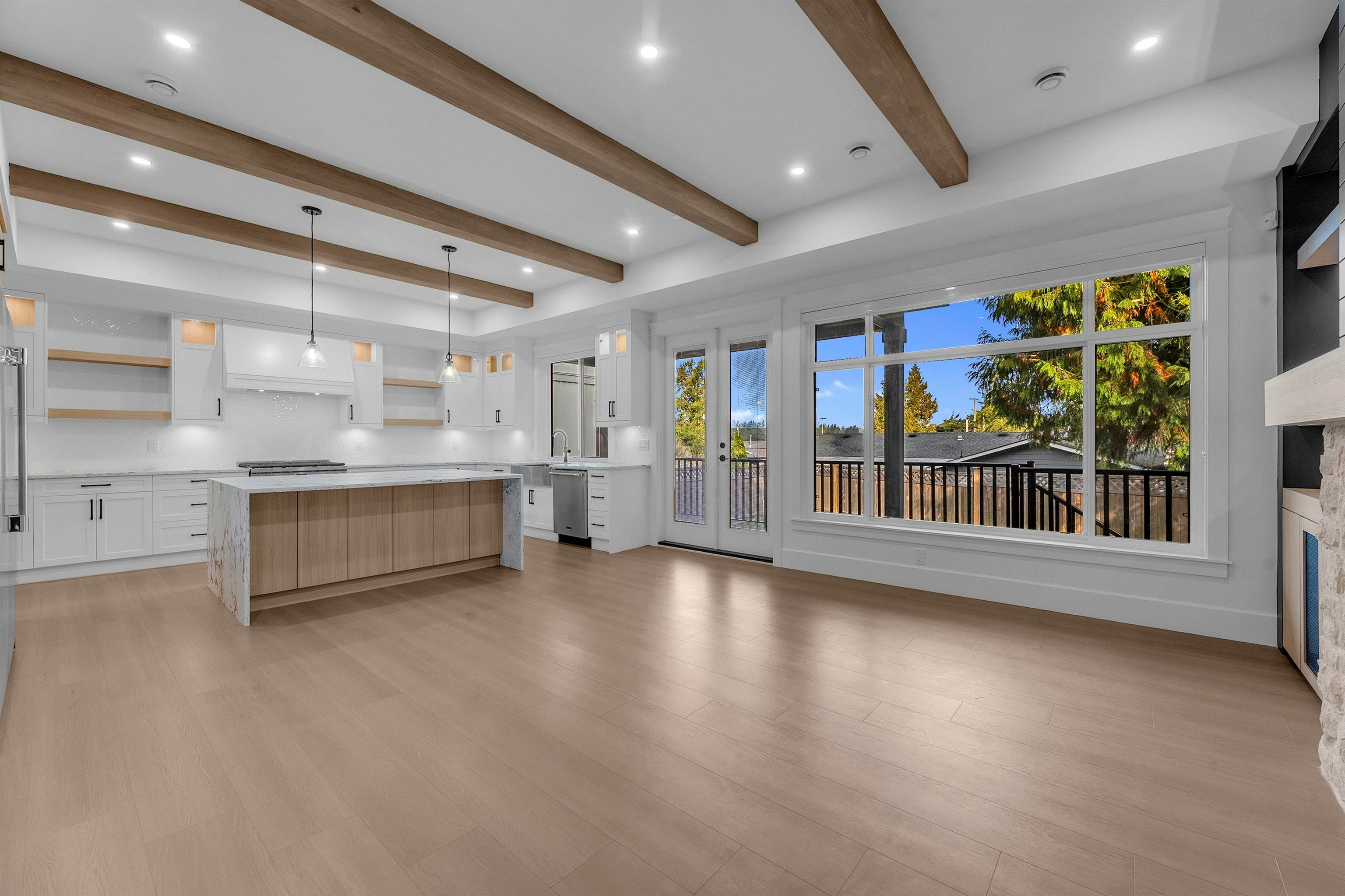 23747 Old Yale Road, Langley, BC, V2Z 2K4 - 4