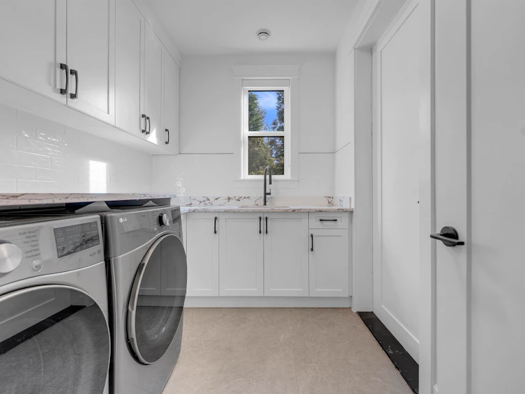 23747 Old Yale Road, Langley, BC, V2Z 2K4 - 26