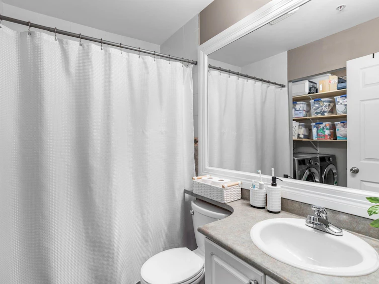 211-83 Star Crescent, New Westminster, BC, V3M 6X8 - 18