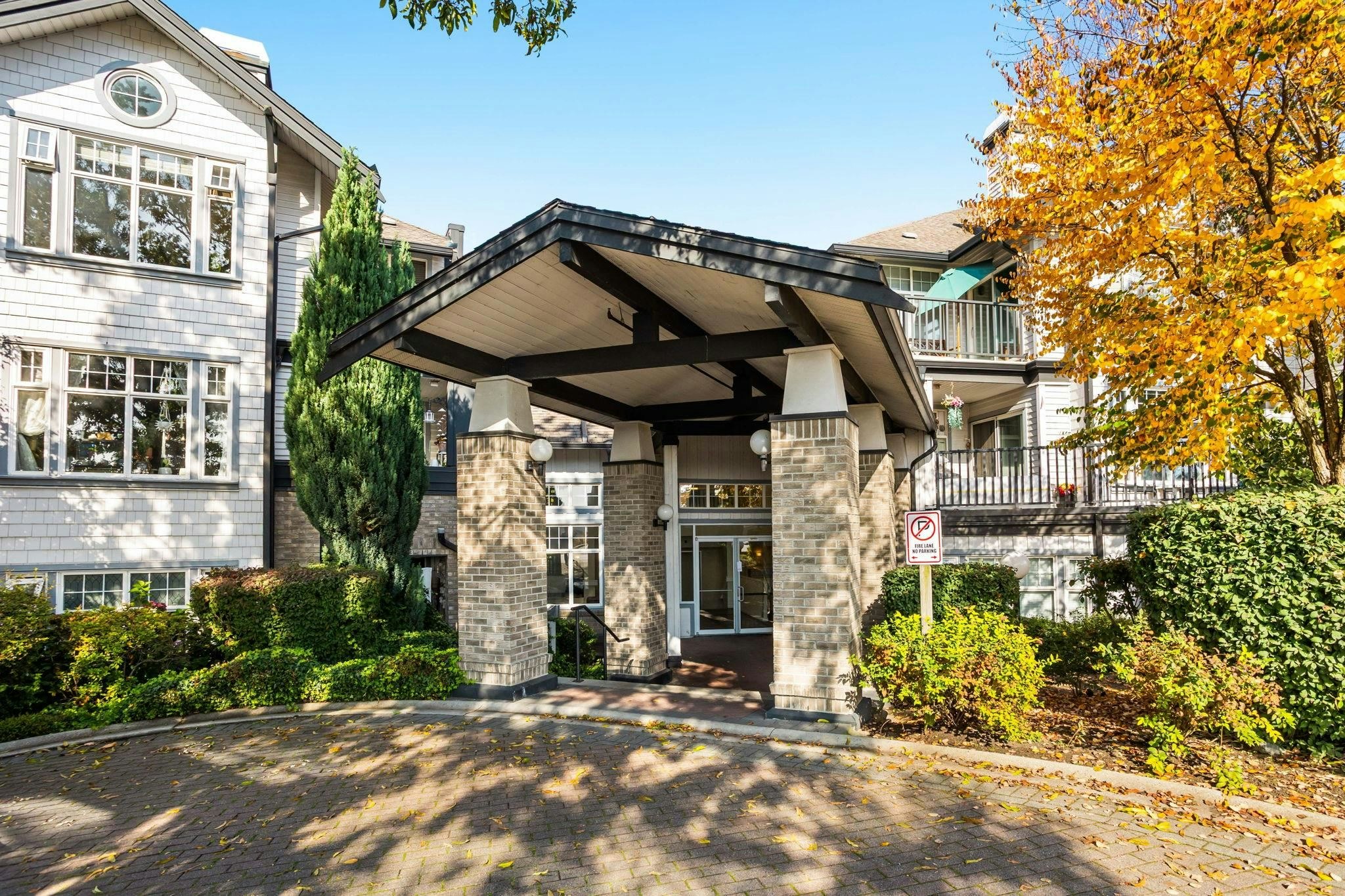 211-83 Star Crescent, New Westminster, BC, V3M 6X8