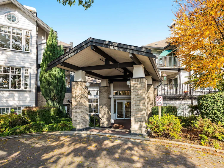 211-83 Star Crescent, New Westminster, BC, V3M 6X8