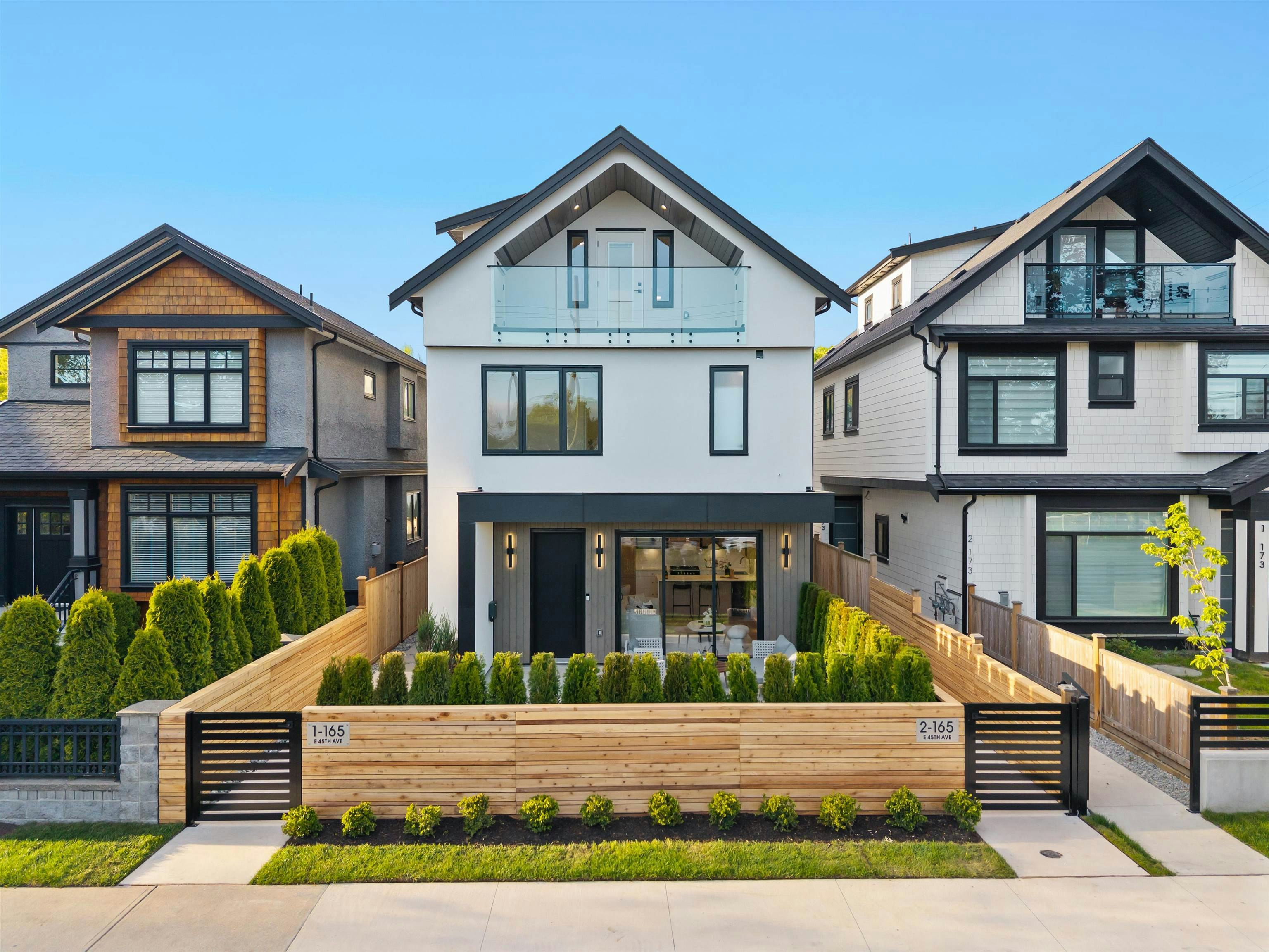 1-165 E 45th Avenue, Vancouver, BC, V5W 1W8