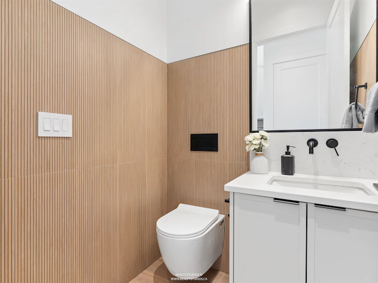 2-1986 E 8th Avenue, Vancouver, BC, V5N 1V1 - 12