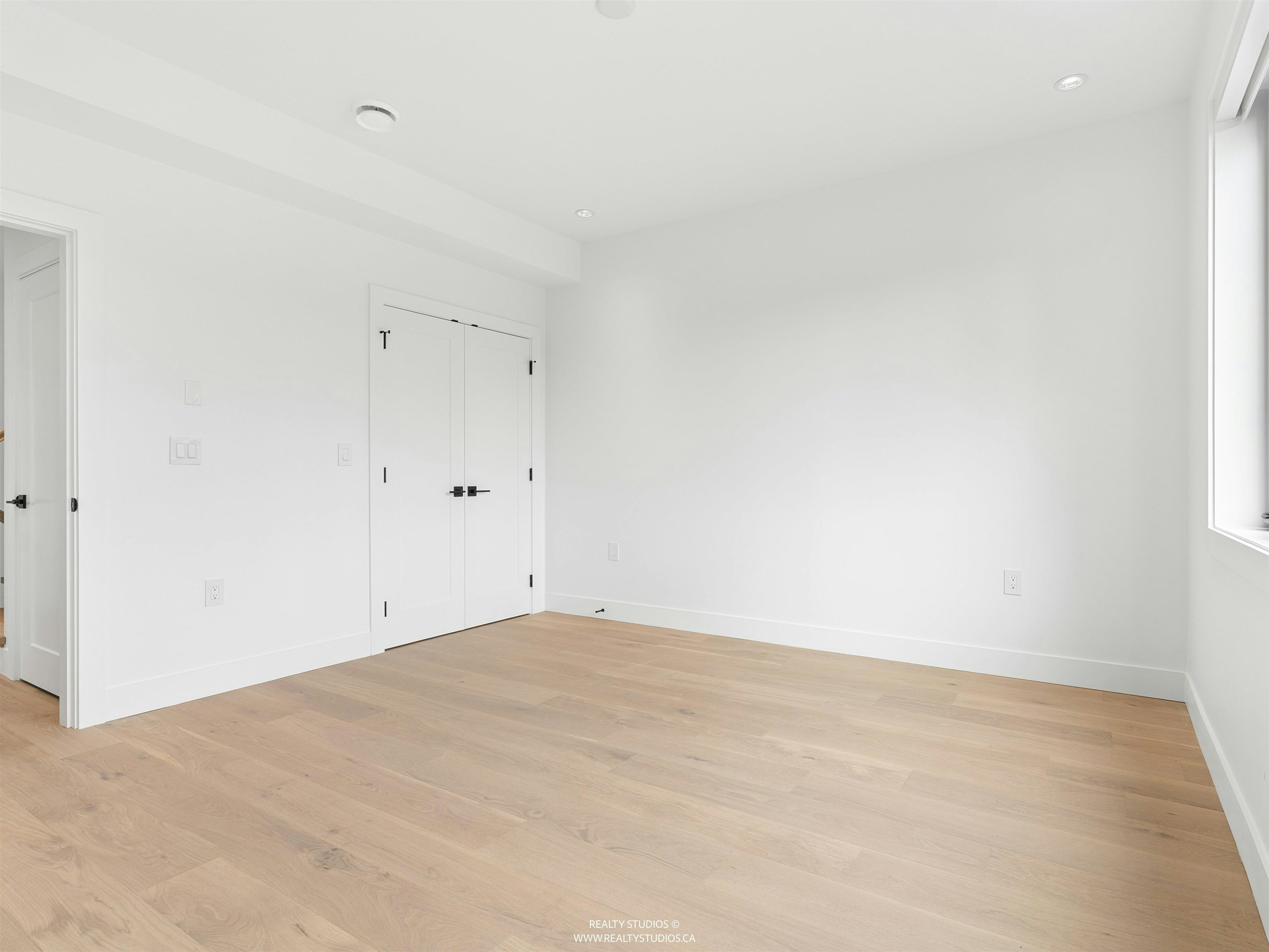 2-1986 E 8th Avenue, Vancouver, BC, V5N 1V1 - 14