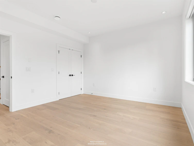 2-1986 E 8th Avenue, Vancouver, BC, V5N 1V1 - 14