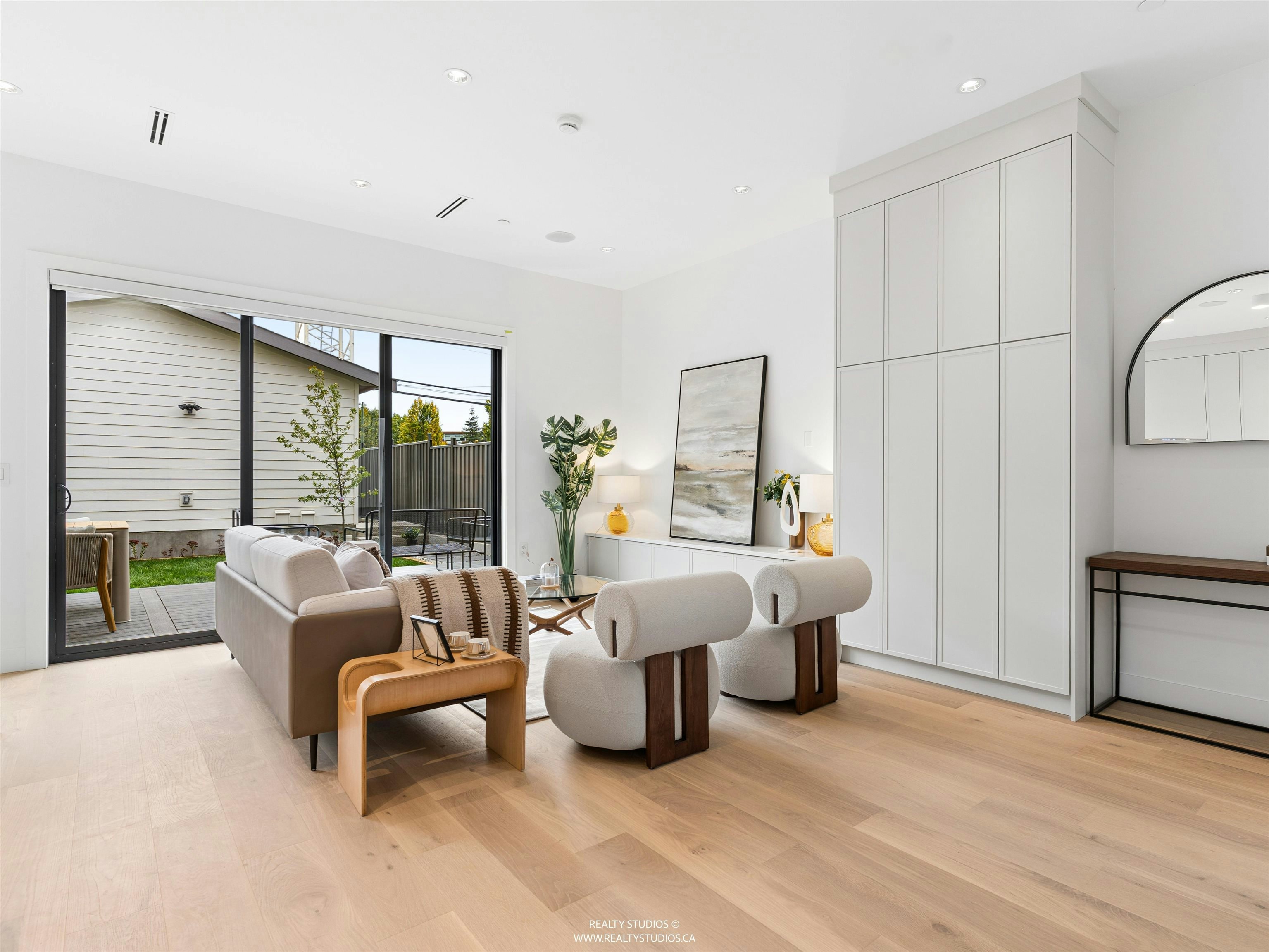 2-1986 E 8th Avenue, Vancouver, BC, V5N 1V1 - 11