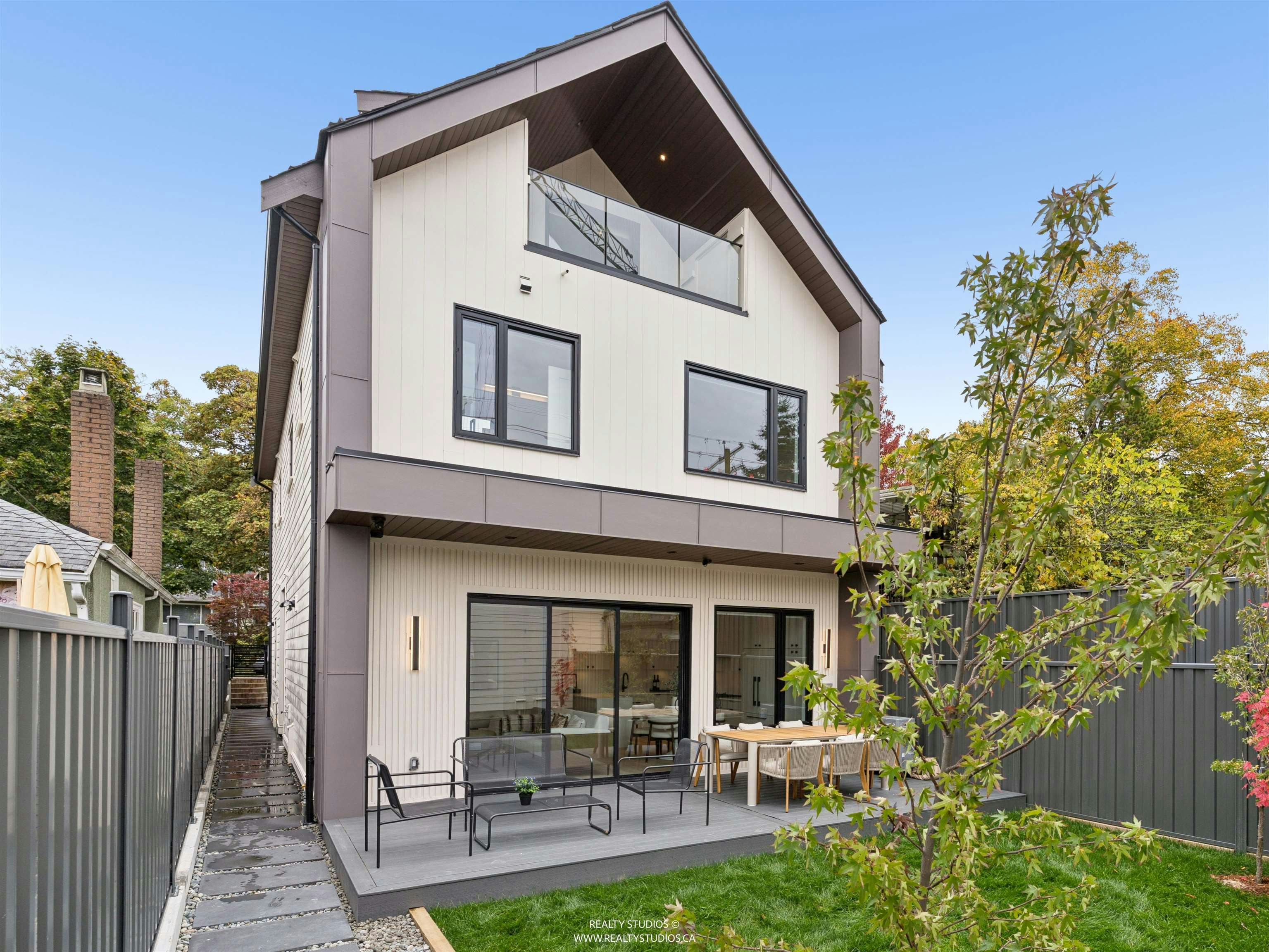 2-1986 E 8th Avenue, Vancouver, BC, V5N 1V1 - 32