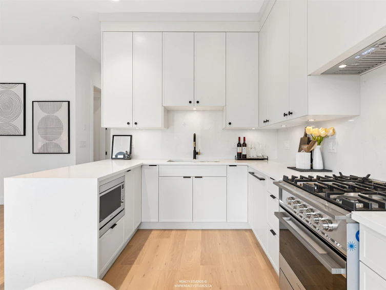2-1986 E 8th Avenue, Vancouver, BC, V5N 1V1 - 7