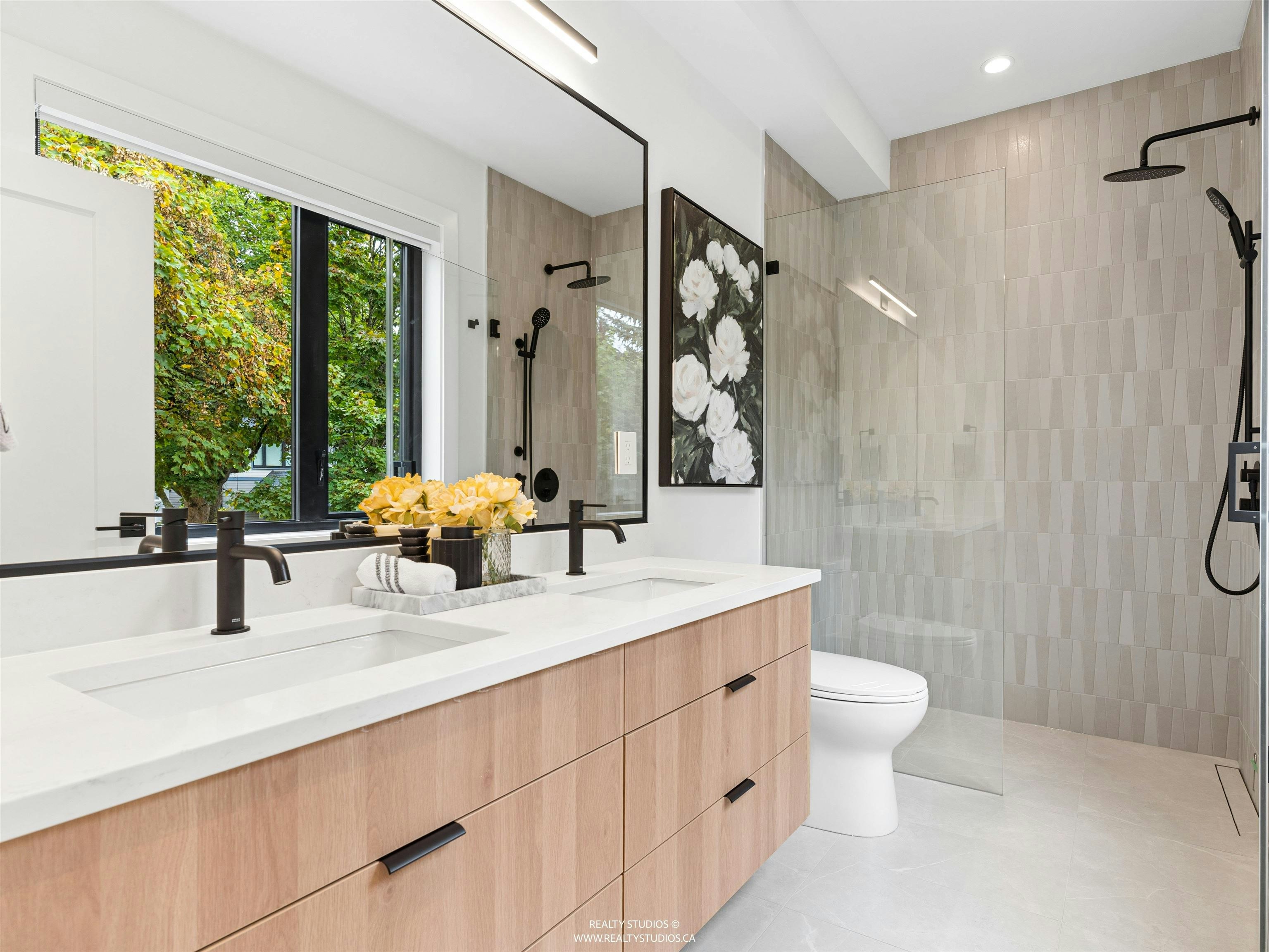 1-1986 E 8th Avenue, Vancouver, BC, V5N 1V1 - 18
