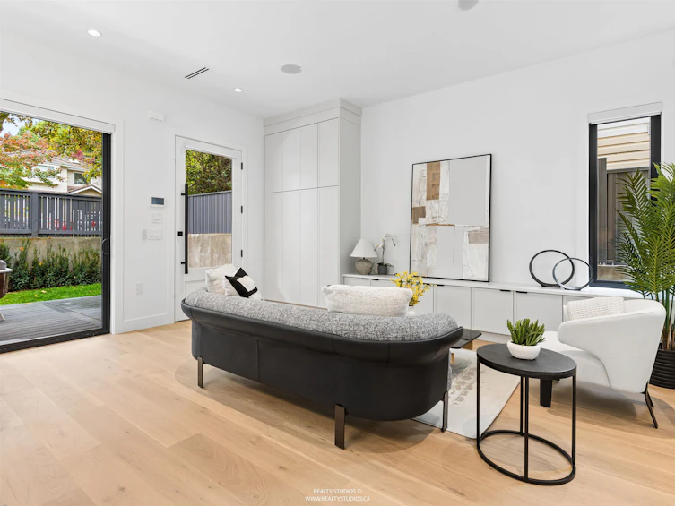 1-1986 E 8th Avenue, Vancouver, BC, V5N 1V1 - 3