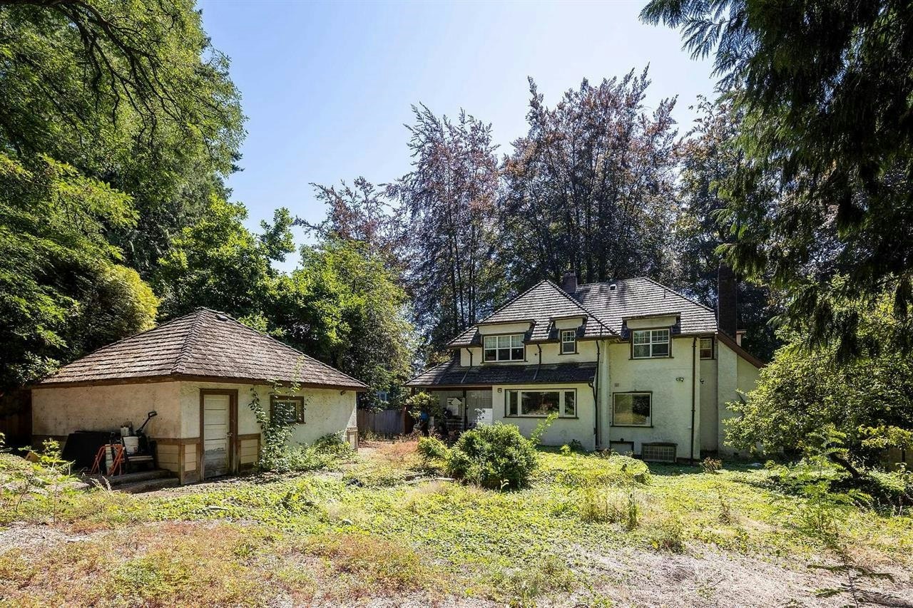 2629 W 49th Avenue, Vancouver, BC, V6N 3S5 - 4