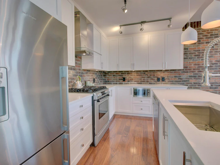 2403-1001 Homer Street, Vancouver, BC, V6B 1M9 - 10
