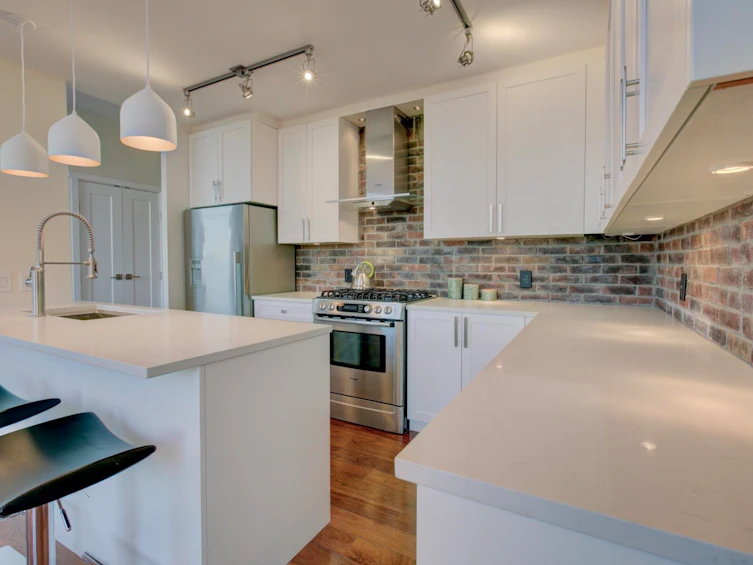 2403-1001 Homer Street, Vancouver, BC, V6B 1M9 - 11