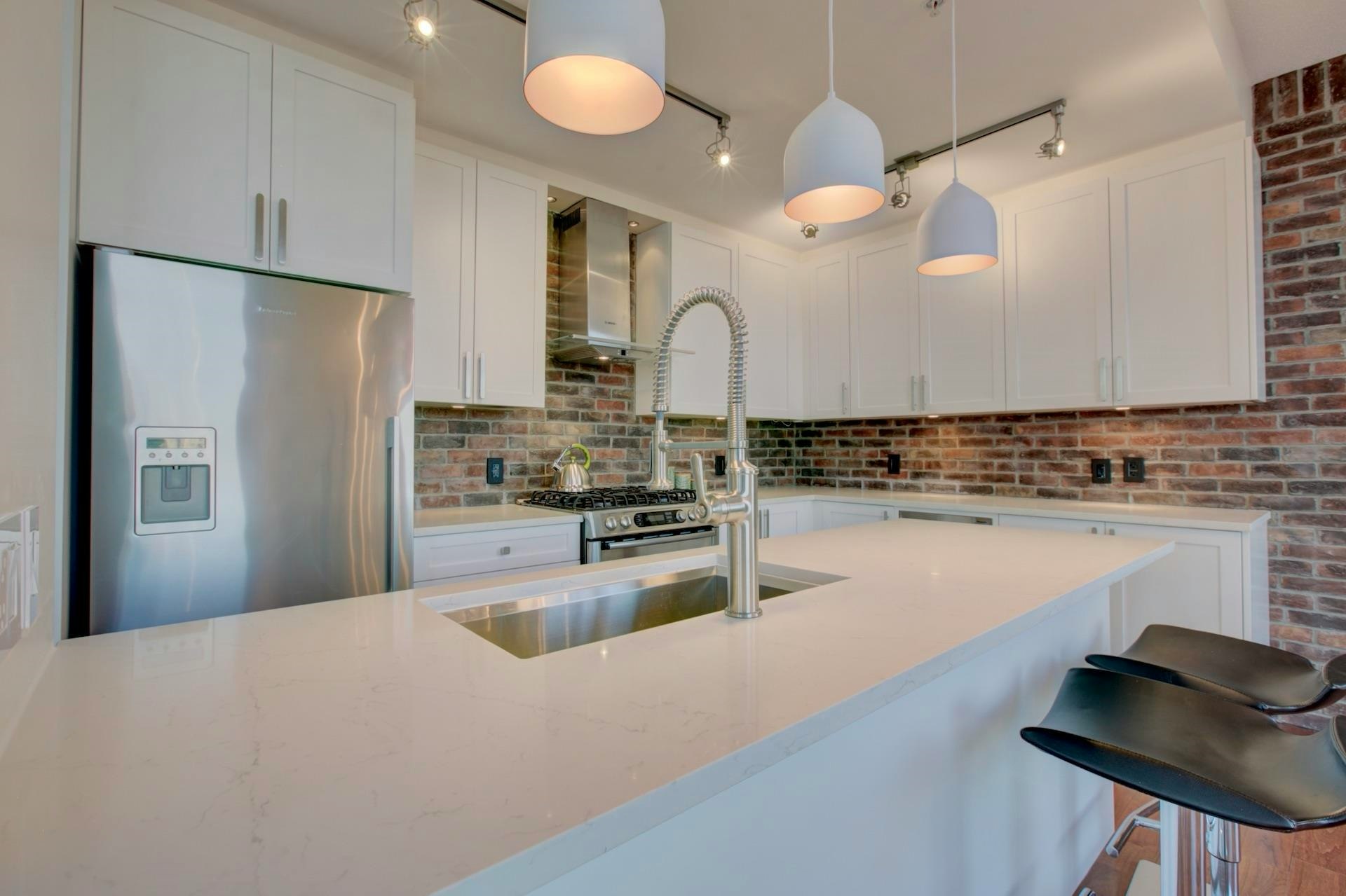 2403-1001 Homer Street, Vancouver, BC, V6B 1M9 - 14