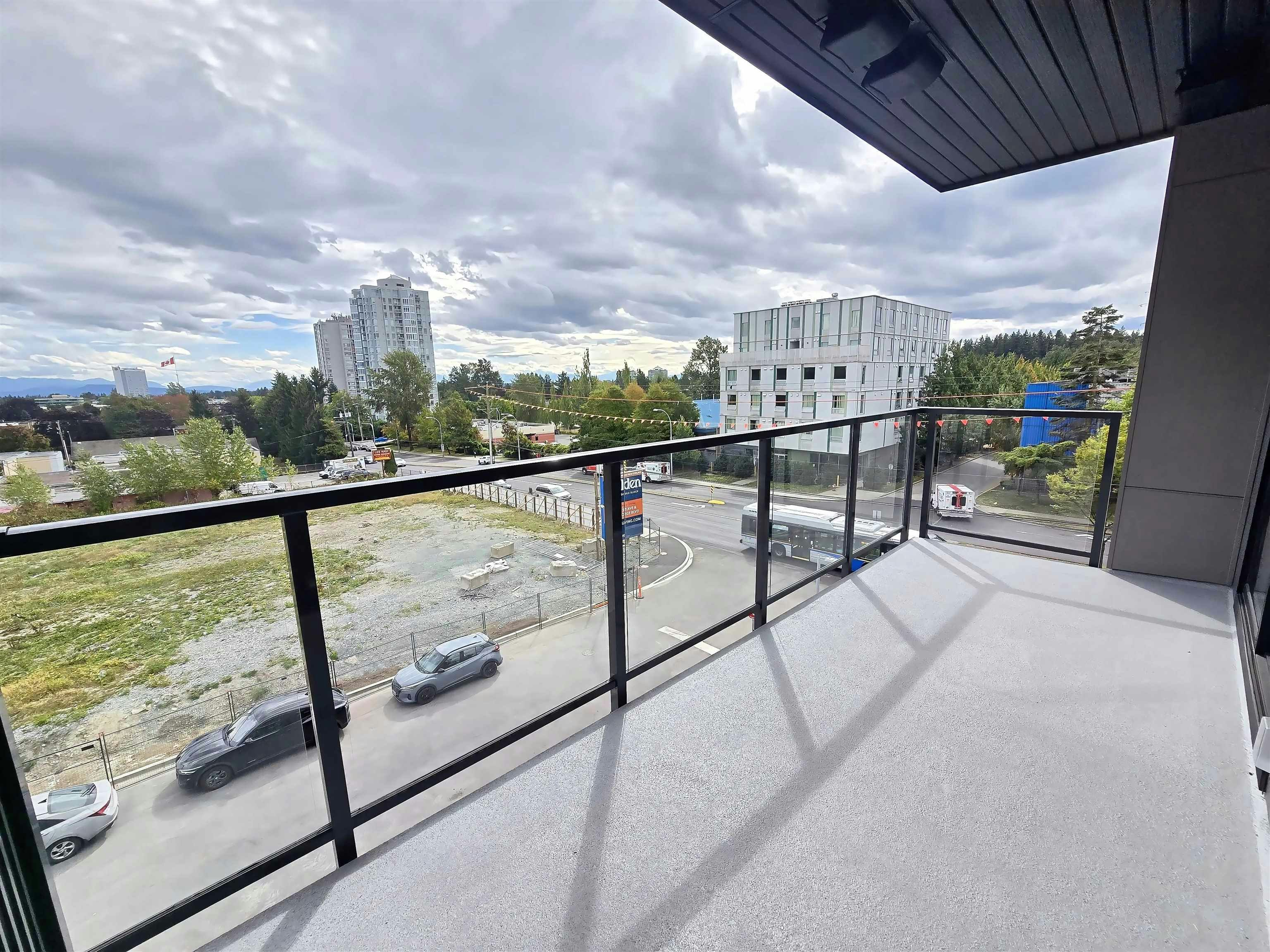 414-10405 147 Street, Surrey, BC, V3R 5X4 - 7