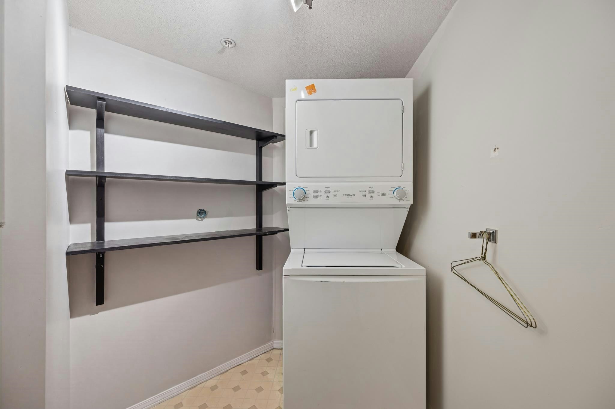 406-5765 Glover Road, Langley, BC, V3A 8M8 - 27