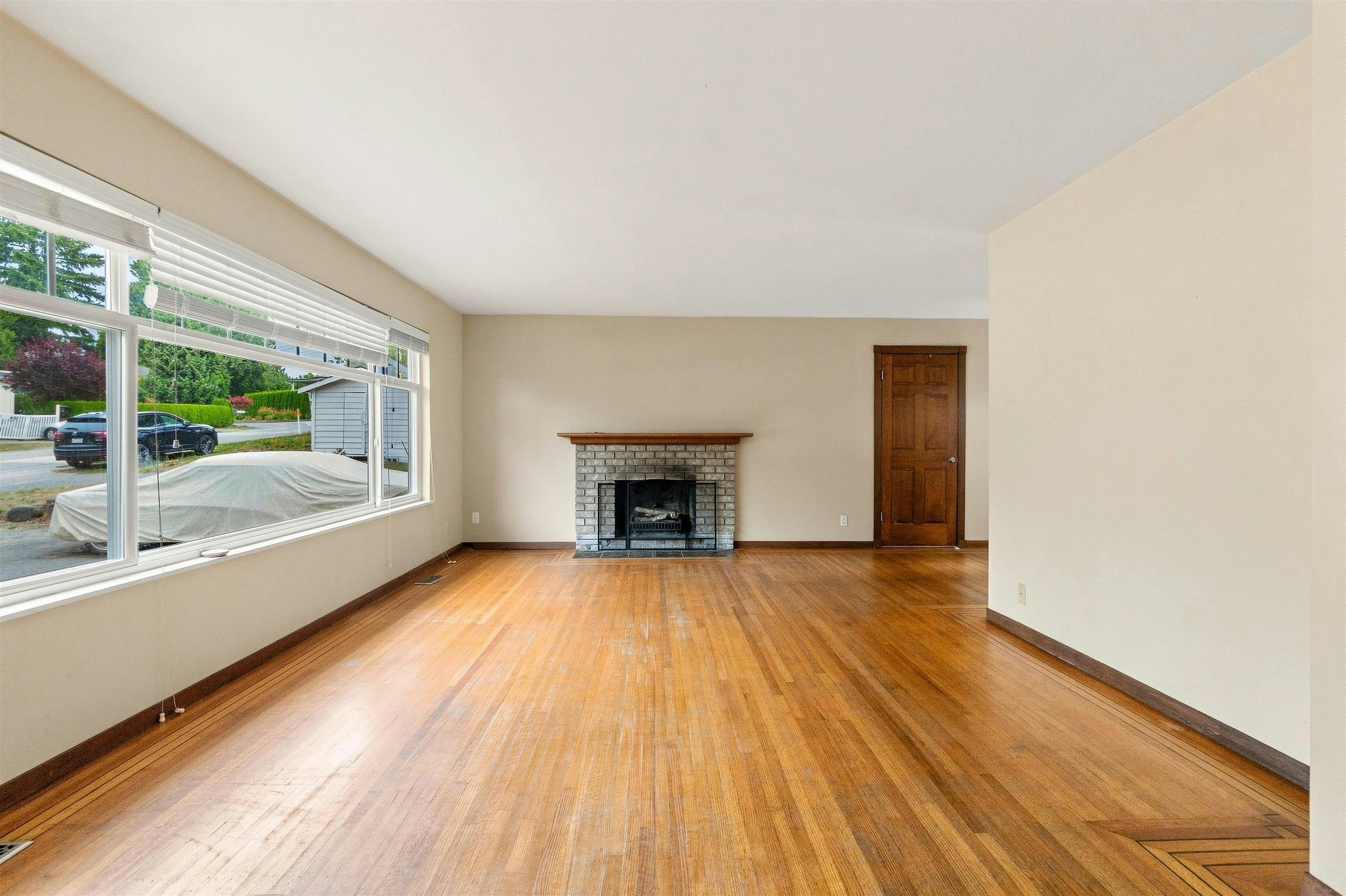 11530 95a Avenue - 2