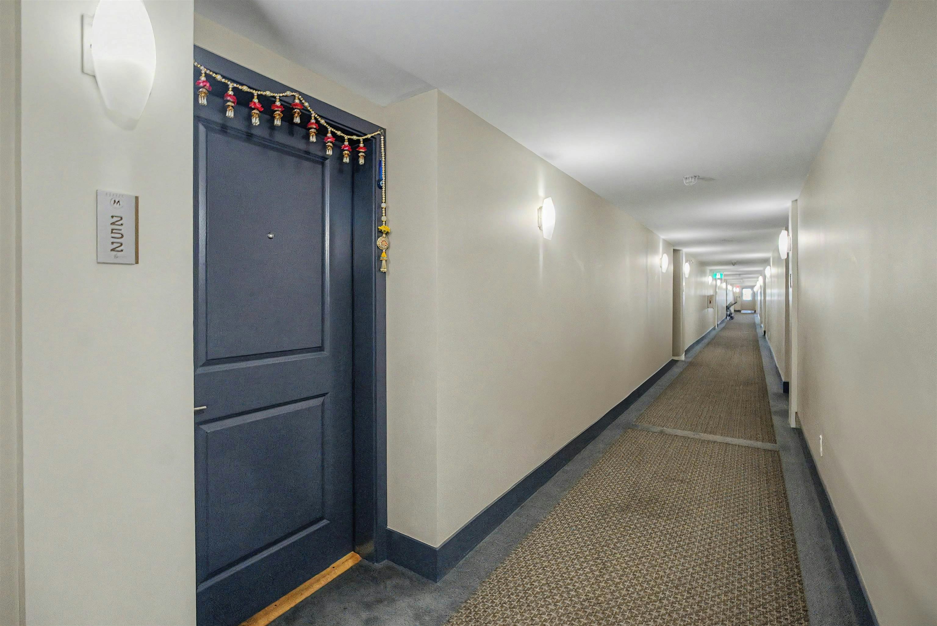 252-15850 26 Avenue, Surrey, BC, V3S 2N6 - 23