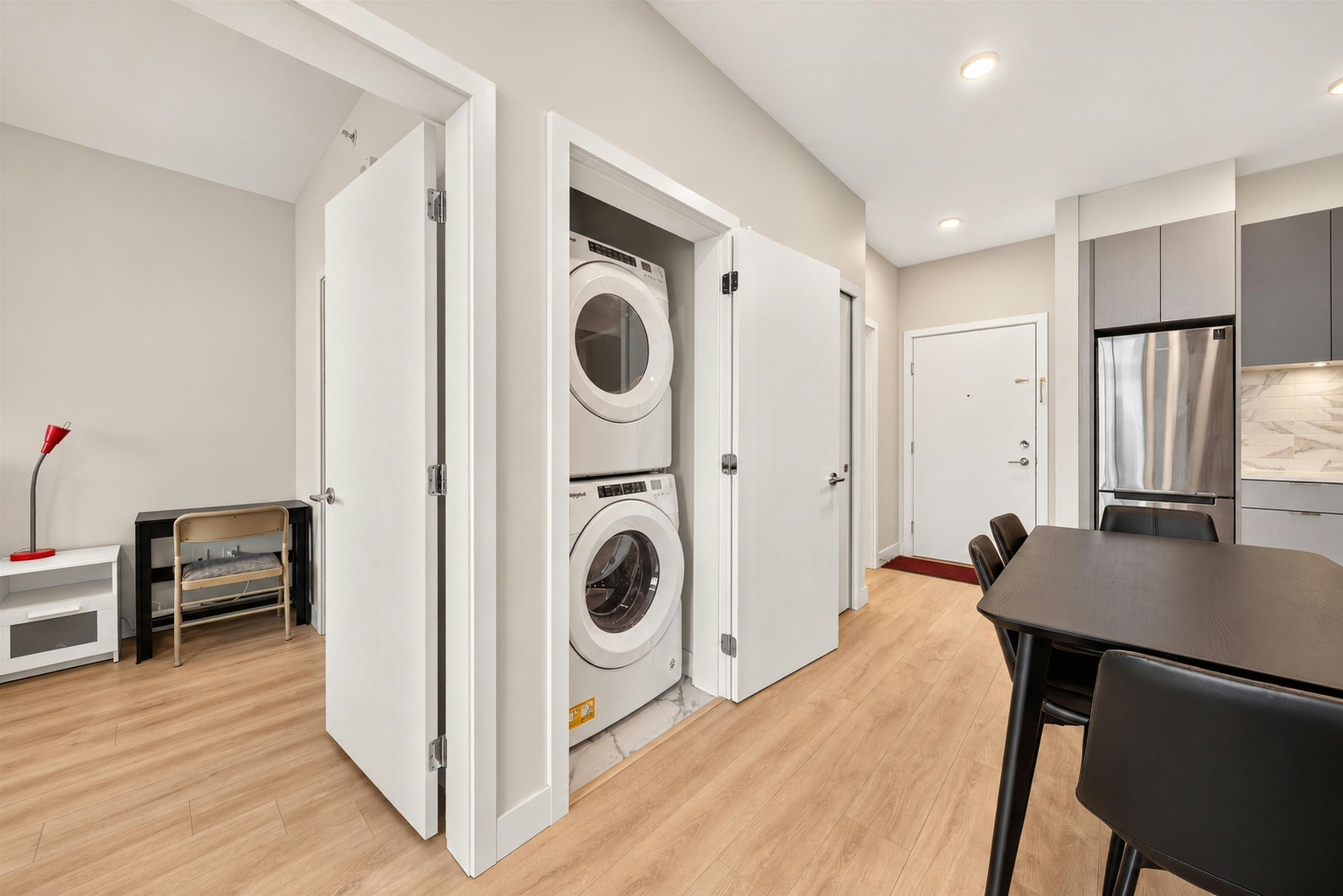 415-1792 Starling Drive - 3