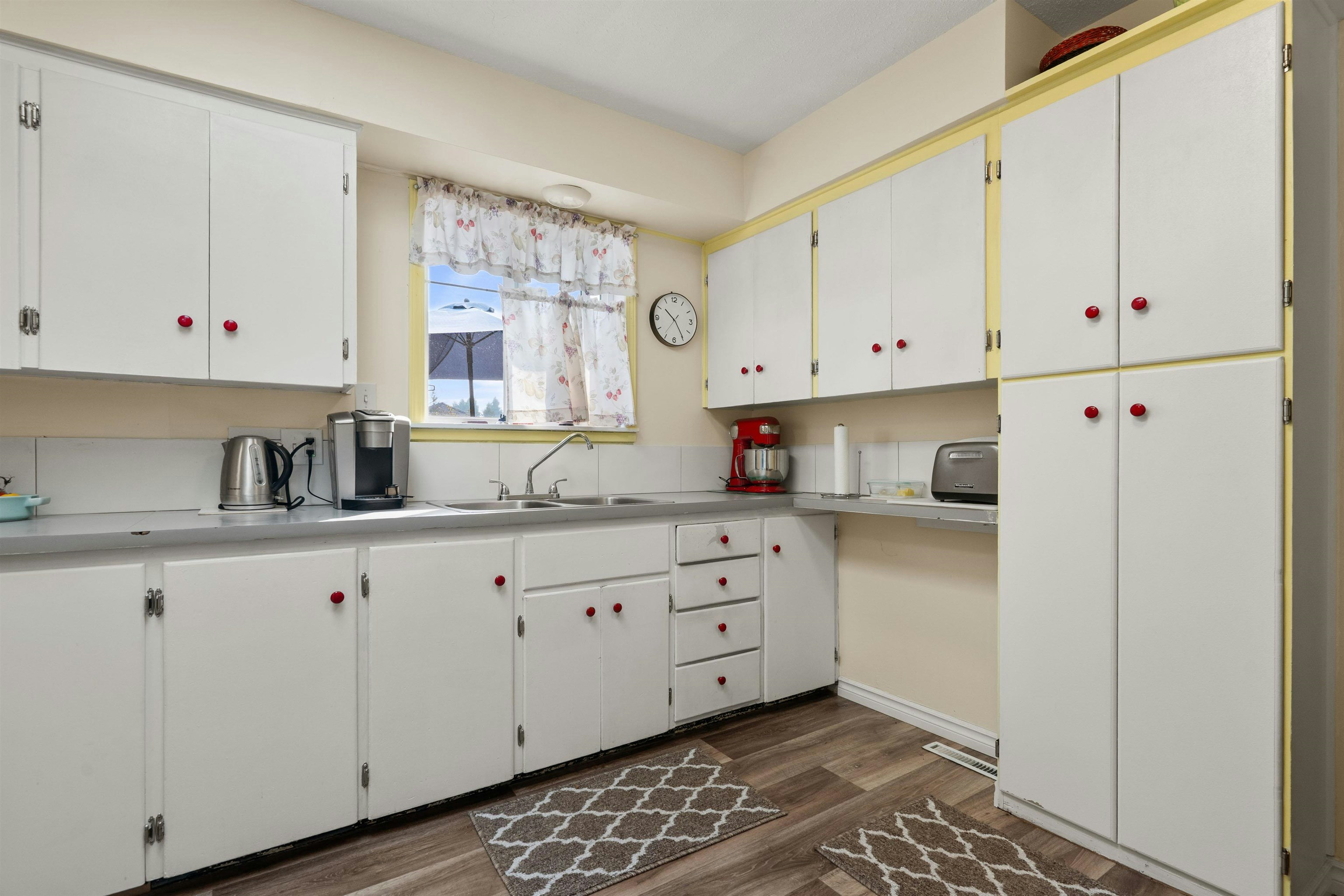 7790 Grand Street, Mission, BC, V2V 3T3 - 9