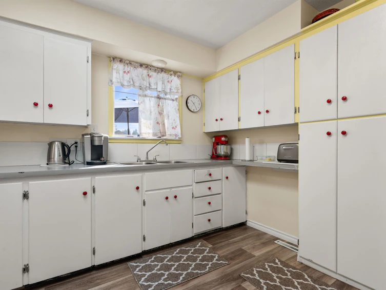 7790 Grand Street, Mission, BC, V2V 3T3 - 9