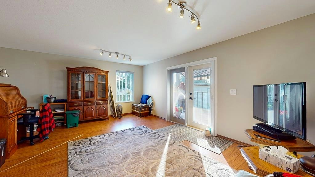5619 Curtis Place, Sechelt, BC, V7Z 0R9 - 8