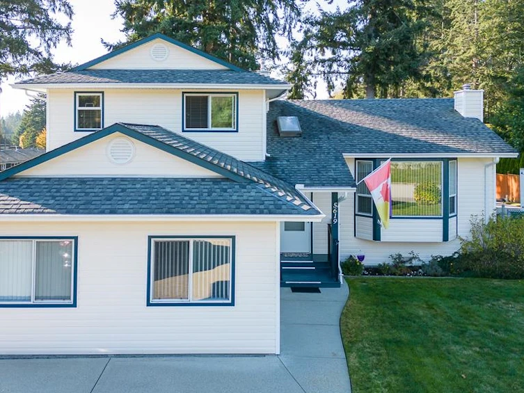 5619 Curtis Place, Sechelt, BC, V7Z 0R9 - 2