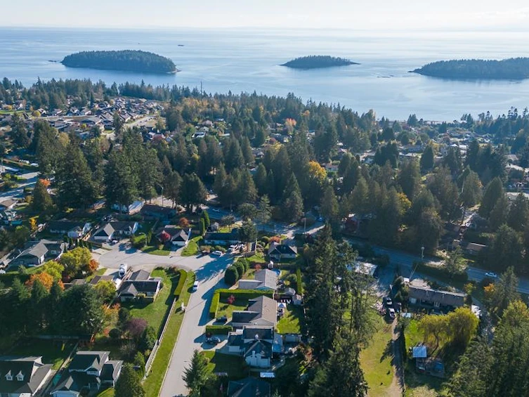 5619 Curtis Place, Sechelt, BC, V7Z 0R9 - 36