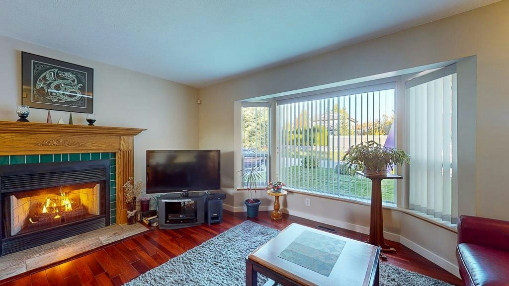 5619 Curtis Place - 4