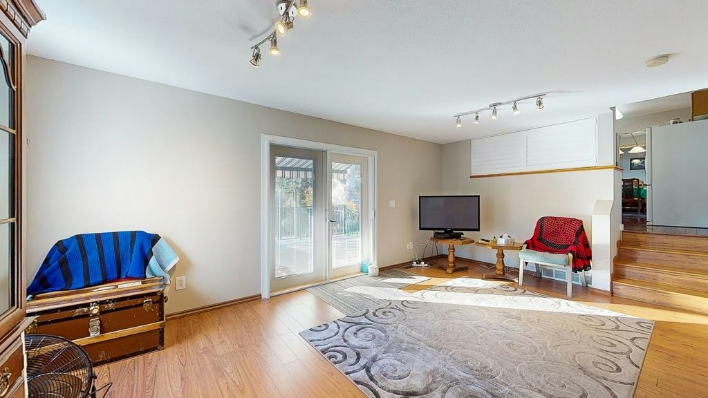 5619 Curtis Place, Sechelt, BC, V7Z 0R9 - 13