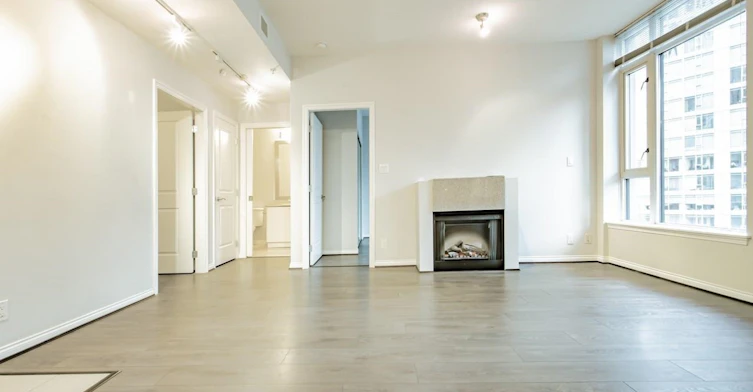 20XX-1211 Melville Street, Vancouver, BC, V6E 0A7 - 3