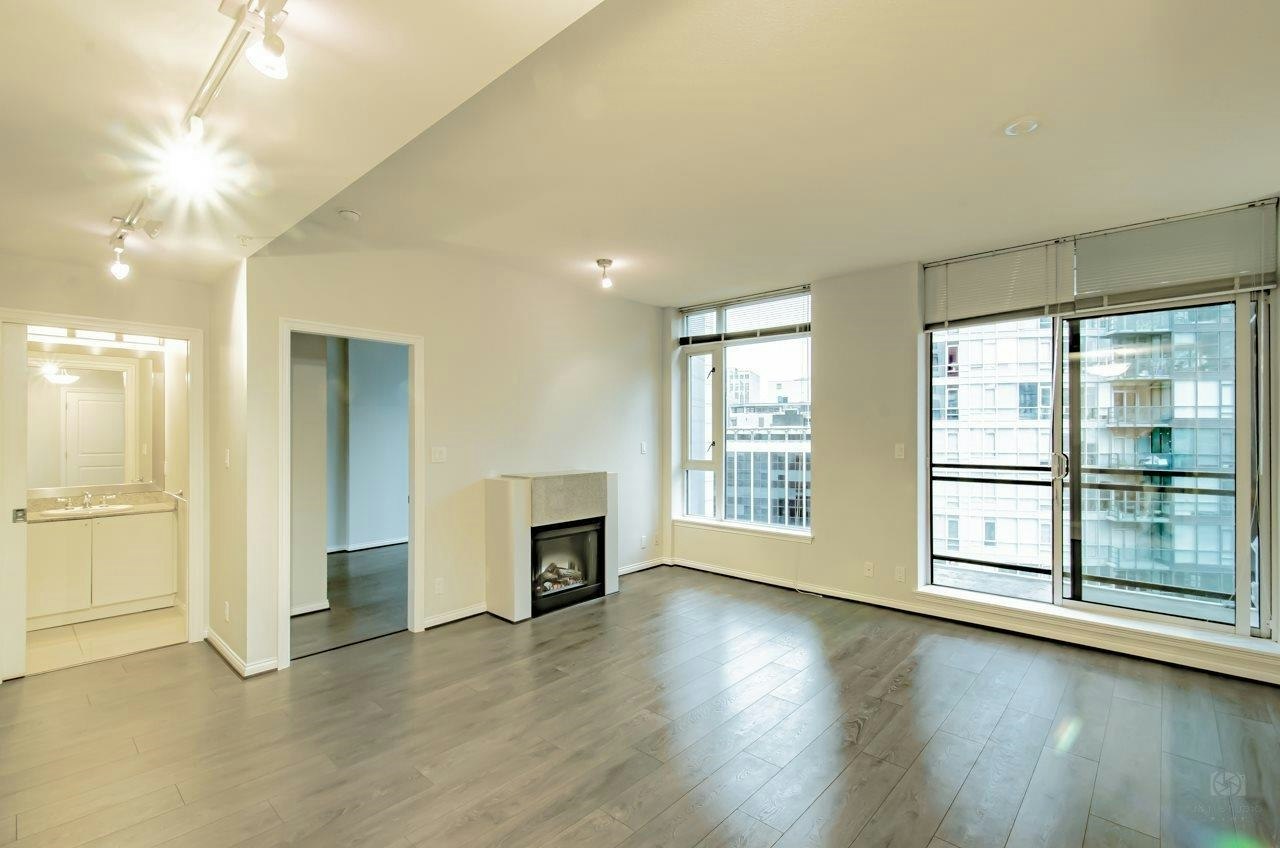 20XX-1211 Melville Street, Vancouver, BC, V6E 0A7