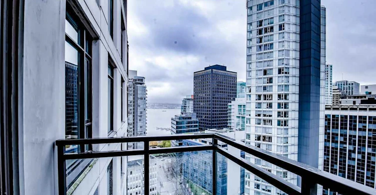 20XX-1211 Melville Street, Vancouver, BC, V6E 0A7 - 9
