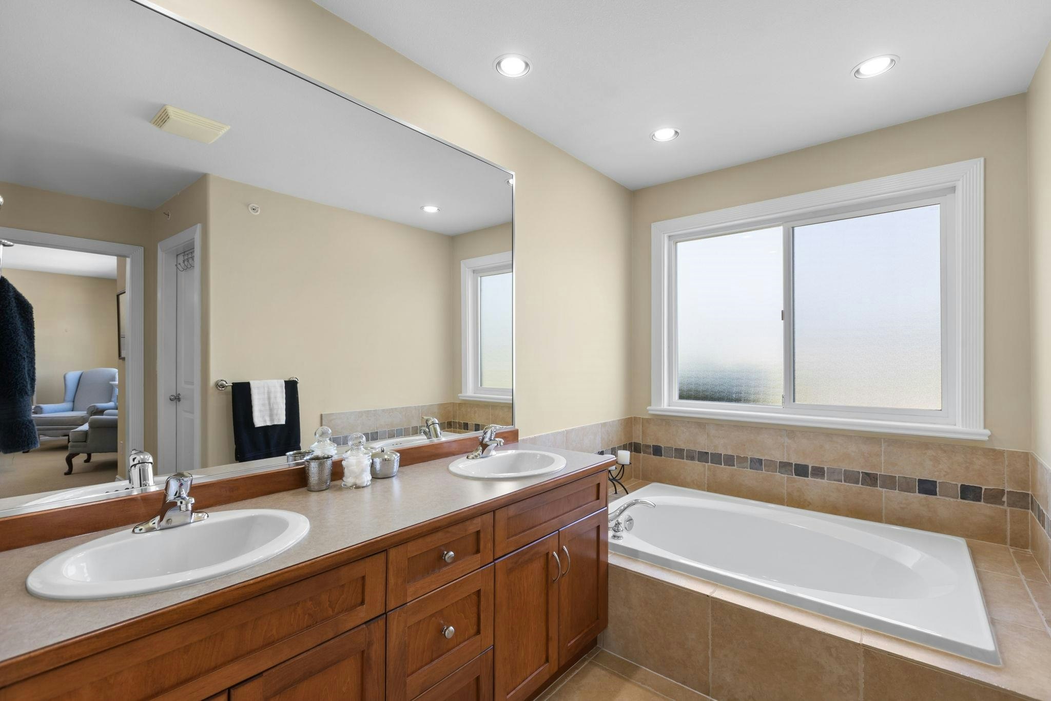 A-2484 Nile Gate, Port Coquitlam, BC, V3B 8B3 - 27
