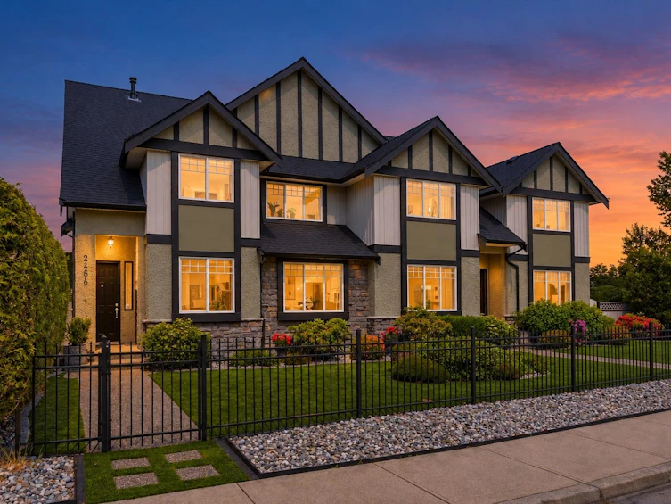 A-2484 Nile Gate, Port Coquitlam, BC, V3B 8B3