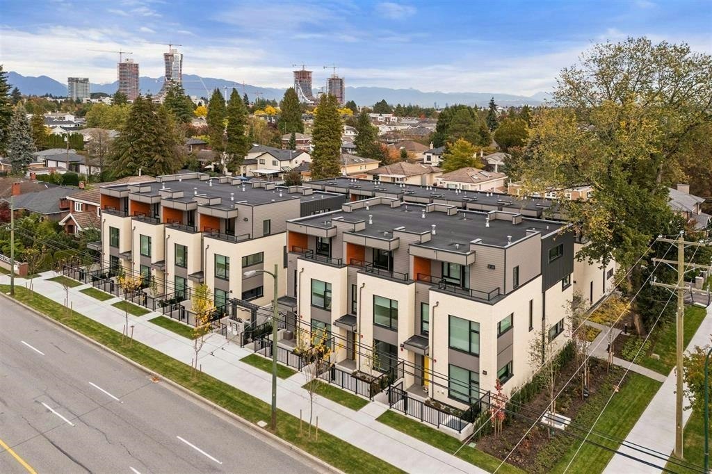3-6768 Oak Street, Vancouver, BC, V6P 0L2