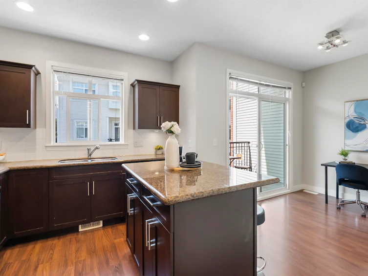 88-19551 66 Avenue, Surrey, BC, V4N 0Z5 - 11